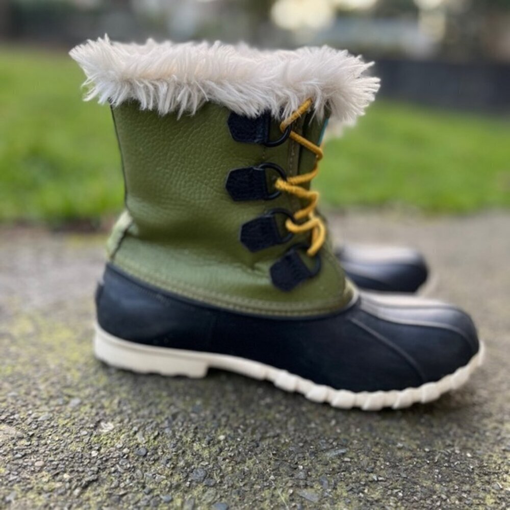 Native Shoes Jimmy 2.0 Jiffy Black Juice Green Snow Boots Sz 6